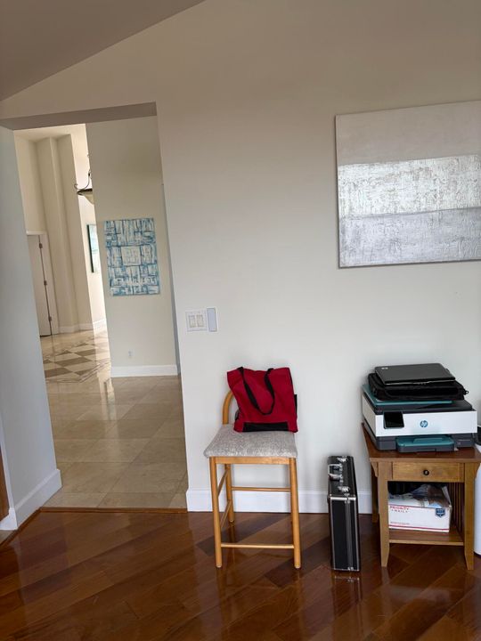 En Renta: $8,000 (2 camas, 2 baños, 2051 Pies cuadrados)