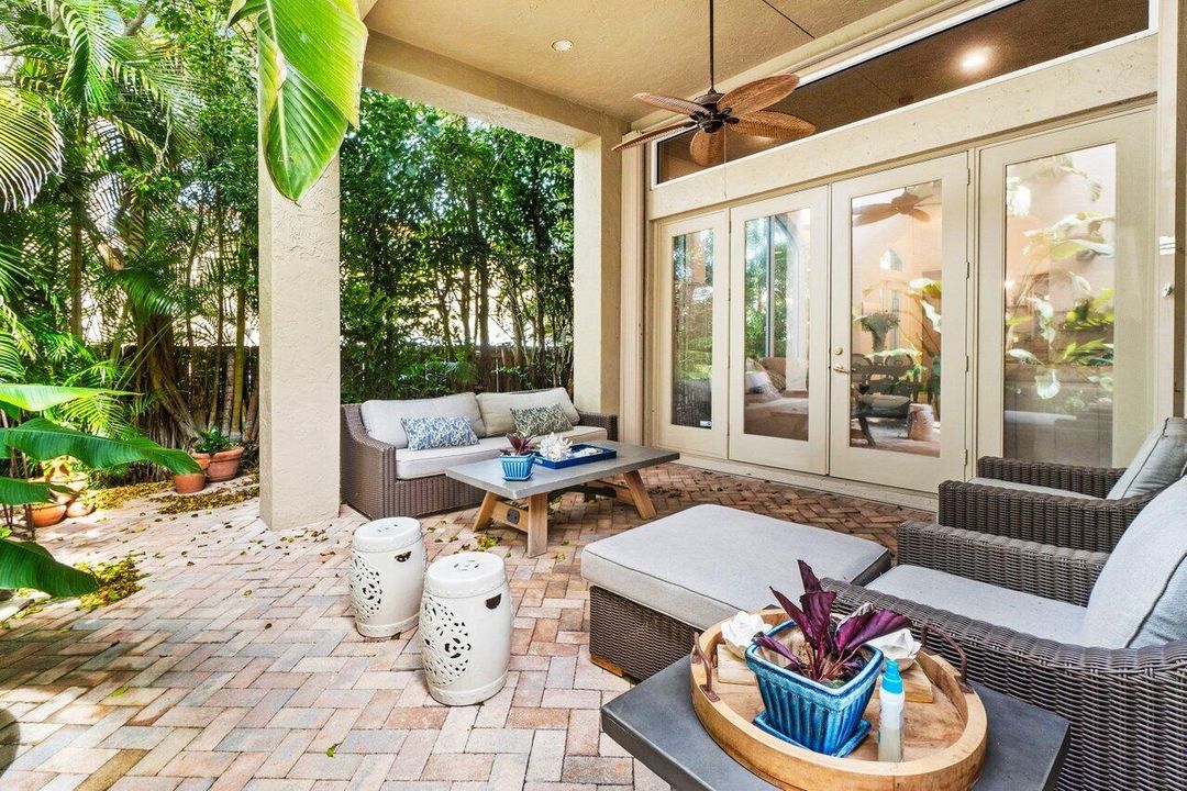 For Sale: $2,550,000 (4 beds, 4 baths, 3660 Square Feet)