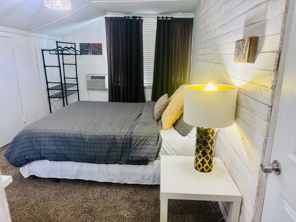 В аренду: $3,500 (3 спален, 1 ванн, 1386 Квадратных фут)