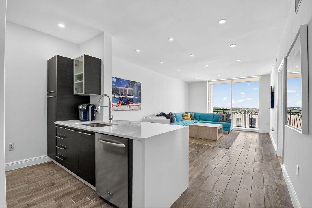 На продажу: $550,000 (1 спален, 1 ванн, 790 Квадратных фут)