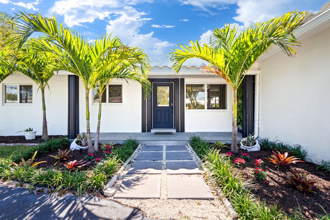 Active With Contract: $1,089,999 (4 beds, 2 baths, 1502 Square Feet)
