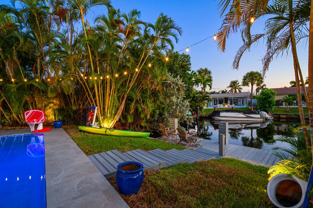 Active With Contract: $1,089,999 (4 beds, 2 baths, 1502 Square Feet)