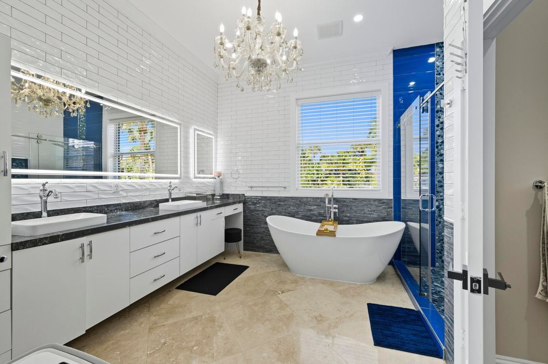 For Sale: $1,950,000 (5 beds, 4 baths, 4301 Square Feet)