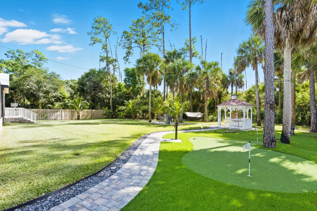 For Sale: $1,950,000 (5 beds, 4 baths, 4301 Square Feet)