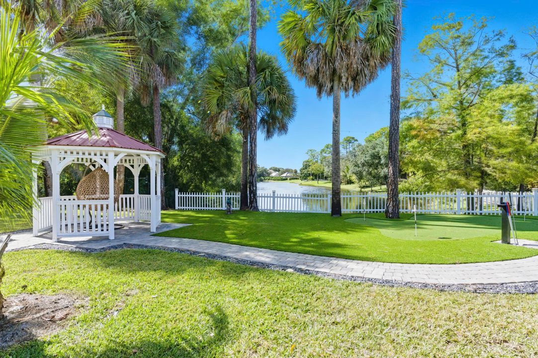 For Sale: $1,950,000 (5 beds, 4 baths, 4301 Square Feet)