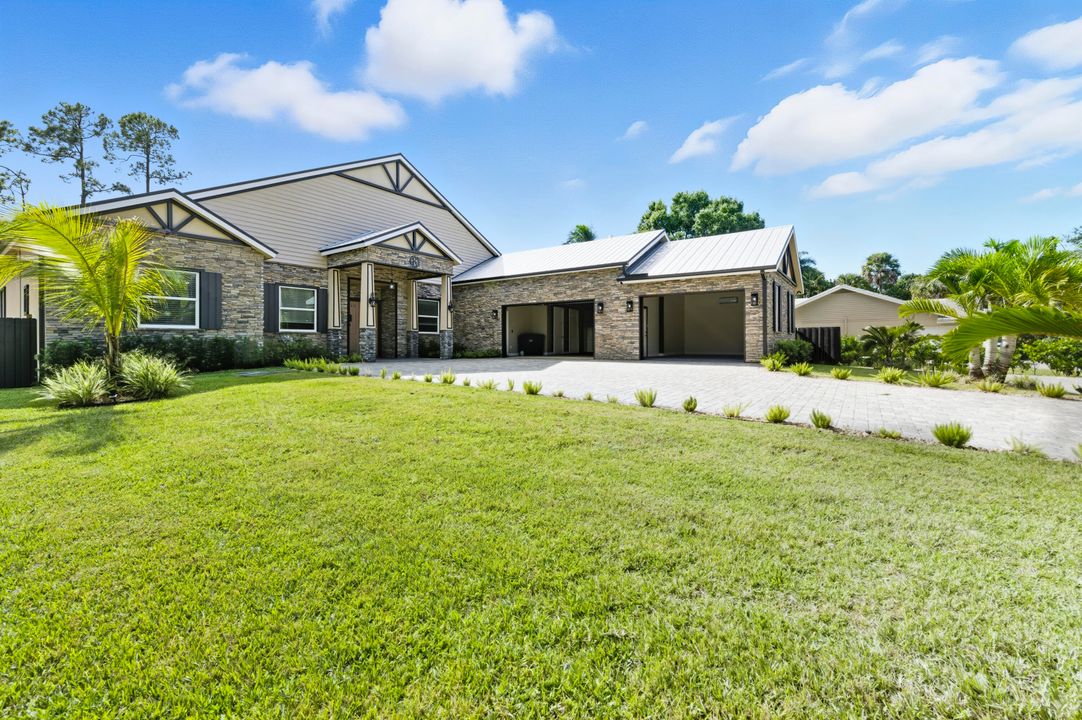 For Sale: $1,950,000 (5 beds, 4 baths, 4301 Square Feet)