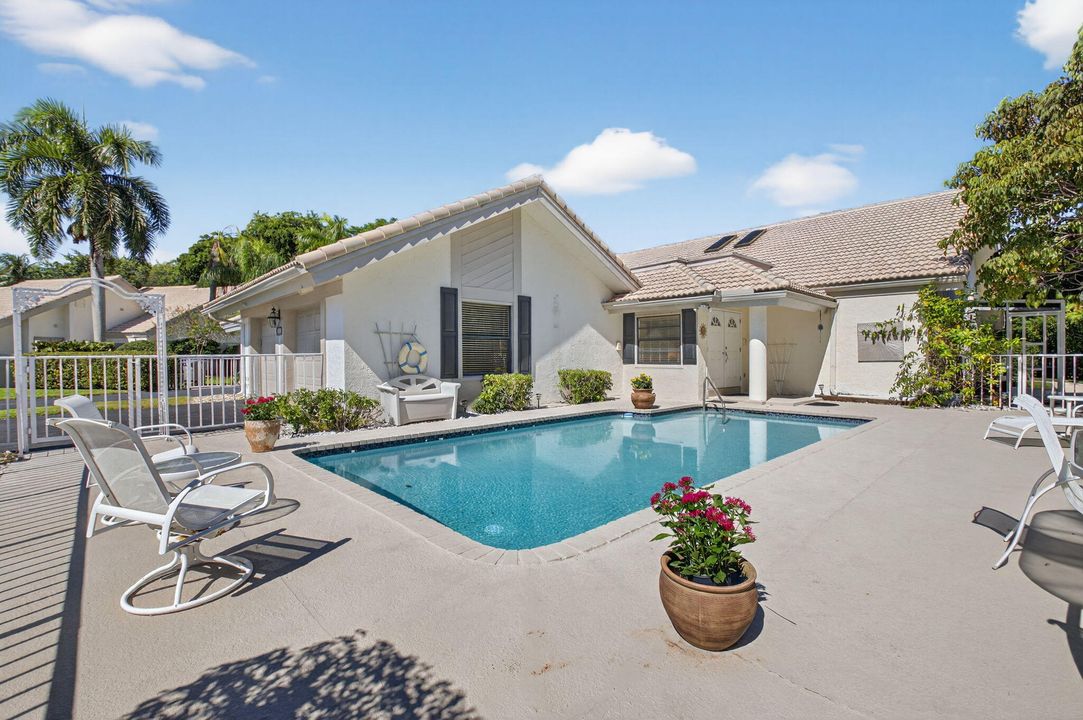 Activo con contrato: $599,999 (3 camas, 3 baños, 2193 Pies cuadrados)