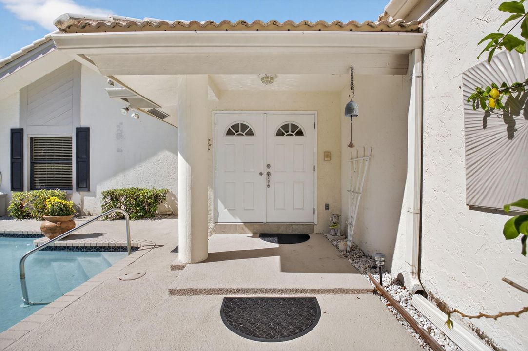 Activo con contrato: $599,999 (3 camas, 3 baños, 2193 Pies cuadrados)