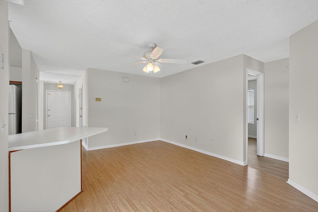 For Sale: $339,000 (3 beds, 2 baths, 1412 Square Feet)