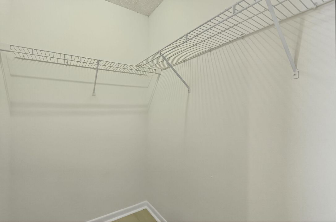 For Sale: $339,000 (3 beds, 2 baths, 1412 Square Feet)