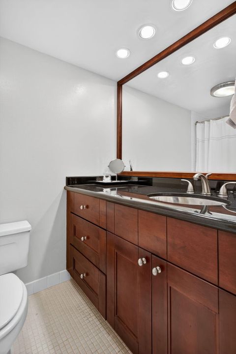 待售: $255,000 (2 贝兹, 2 浴室, 1216 平方英尺)