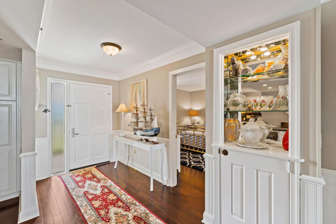 For Rent: $12,500 (3 beds, 2 baths, 1700 Square Feet)