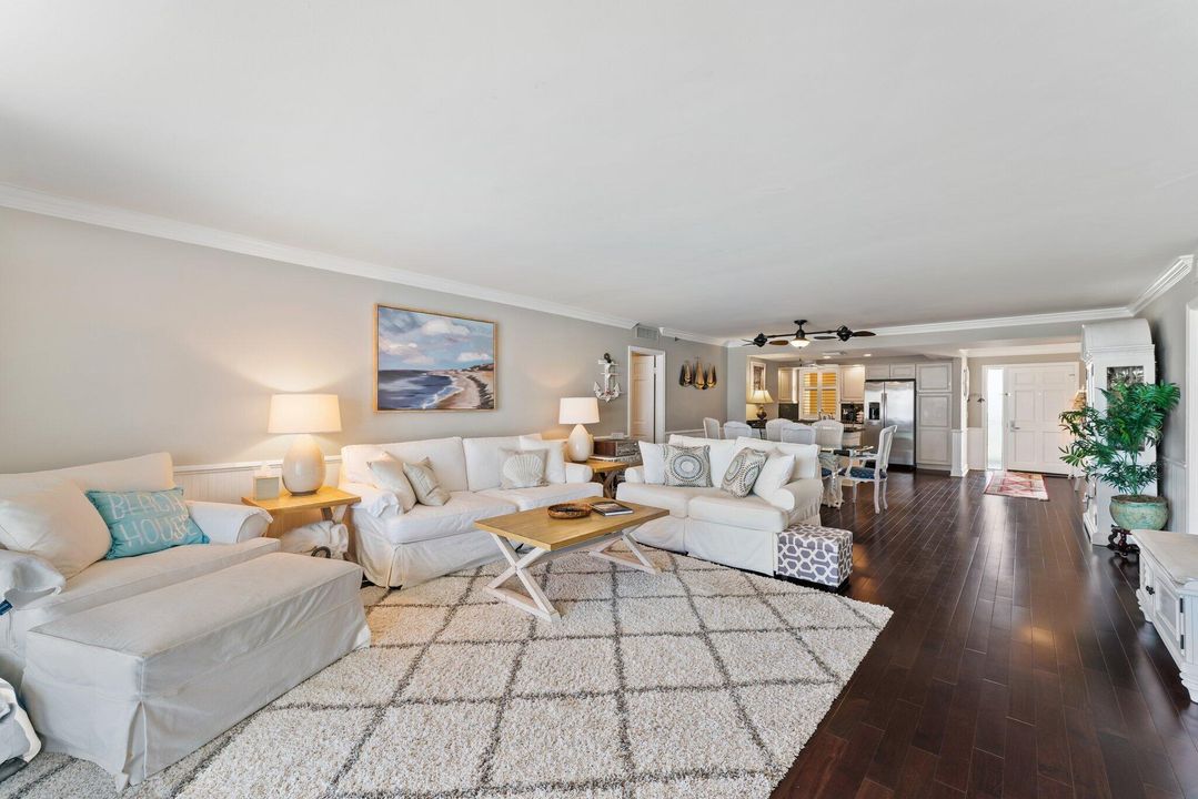 For Rent: $12,500 (3 beds, 2 baths, 1700 Square Feet)