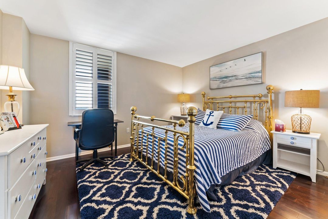 For Rent: $12,500 (3 beds, 2 baths, 1700 Square Feet)