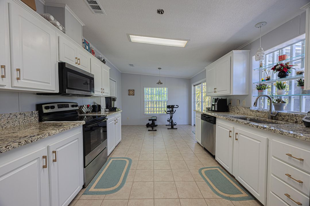 На продажу: $132,000 (3 спален, 2 ванн, 1450 Квадратных фут)