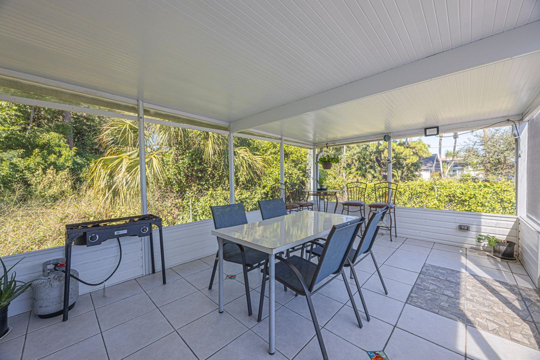 На продажу: $132,000 (3 спален, 2 ванн, 1450 Квадратных фут)