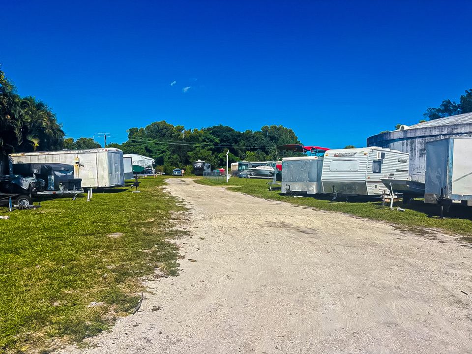 На продажу: $132,000 (3 спален, 2 ванн, 1450 Квадратных фут)