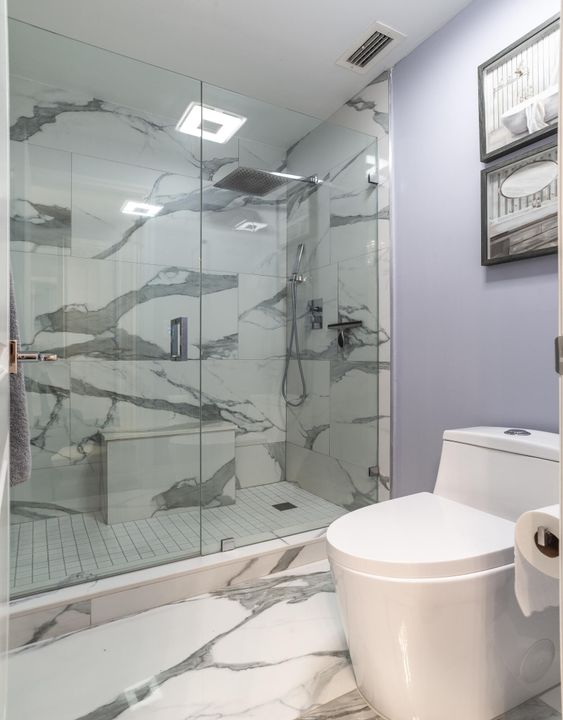 For Sale: $238,600 (2 beds, 2 baths, 1084 Square Feet)