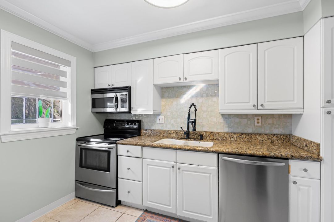 待售: $554,000 (4 贝兹, 2 浴室, 1730 平方英尺)