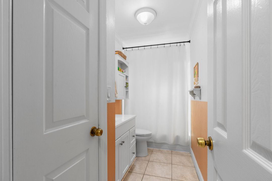 待售: $554,000 (4 贝兹, 2 浴室, 1730 平方英尺)