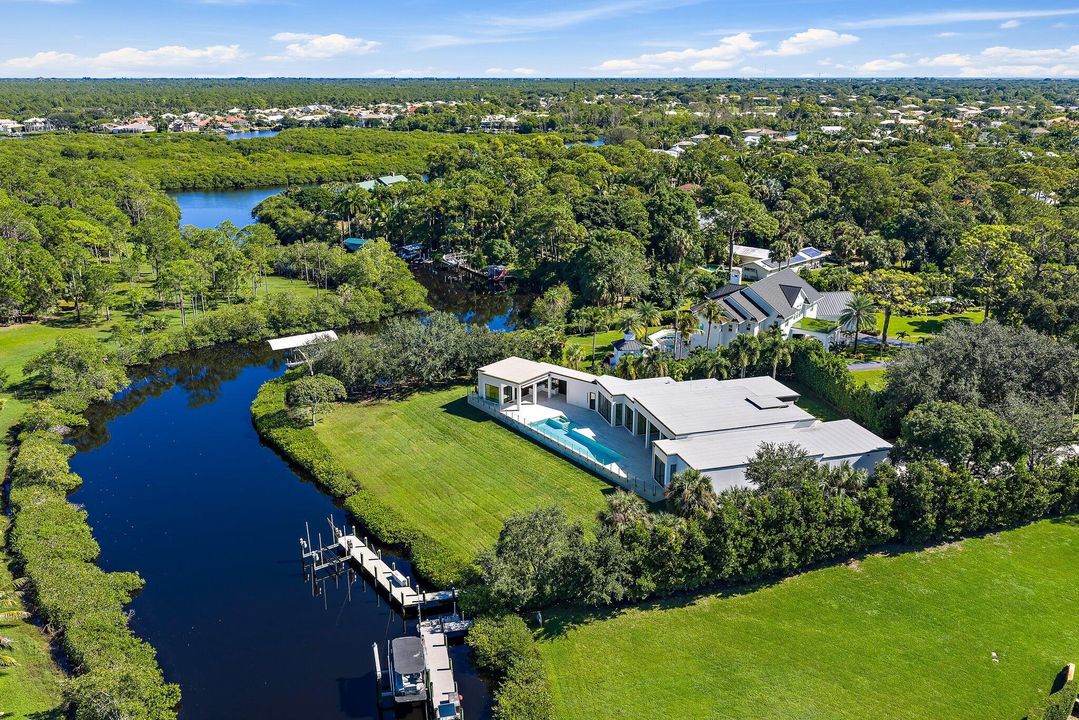 На продажу: $7,775,000 (4 спален, 4 ванн, 4753 Квадратных фут)