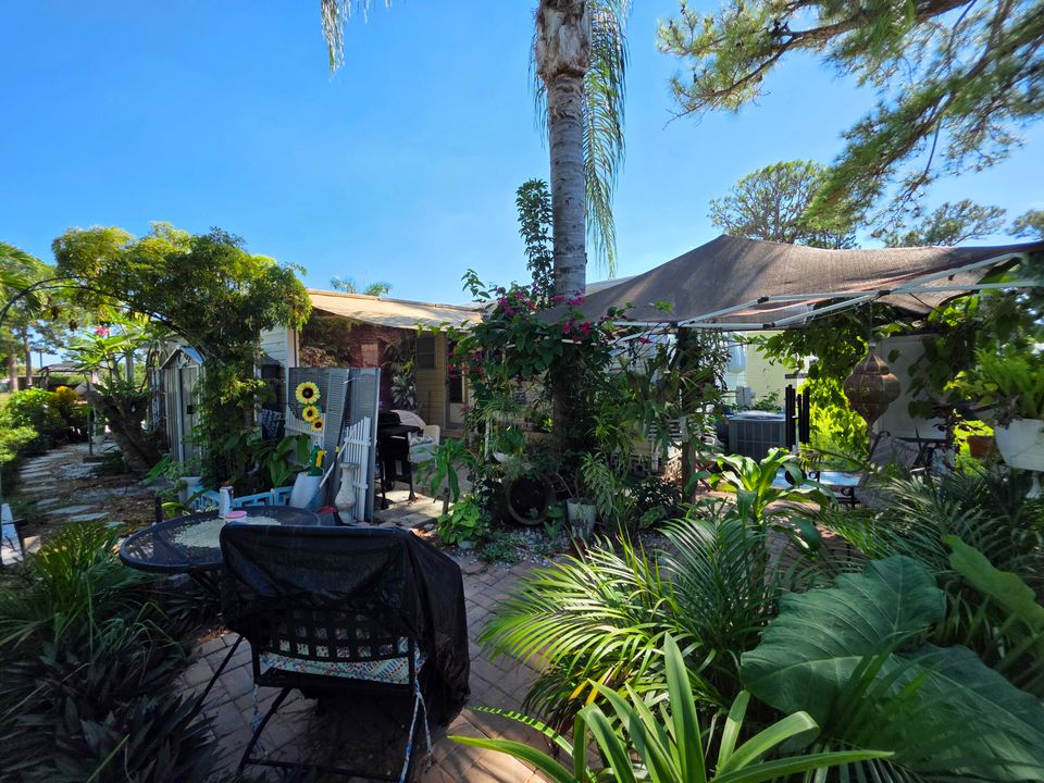 待售: $40,000 (2 贝兹, 1 浴室, 850 平方英尺)