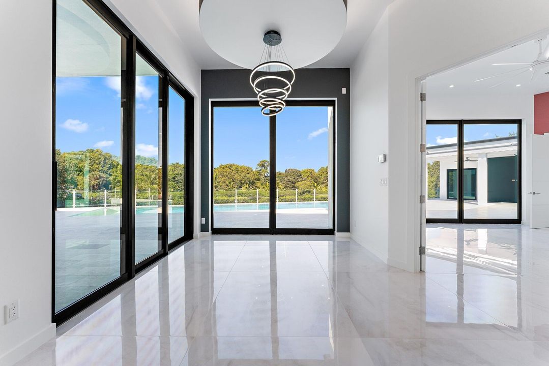 На продажу: $7,775,000 (4 спален, 4 ванн, 4753 Квадратных фут)