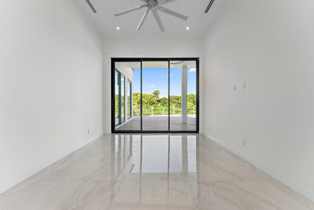 На продажу: $7,775,000 (4 спален, 4 ванн, 4753 Квадратных фут)