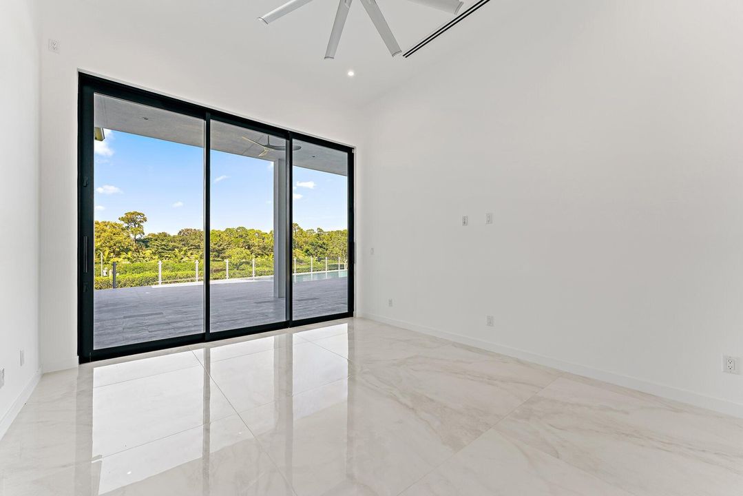 На продажу: $7,775,000 (4 спален, 4 ванн, 4753 Квадратных фут)