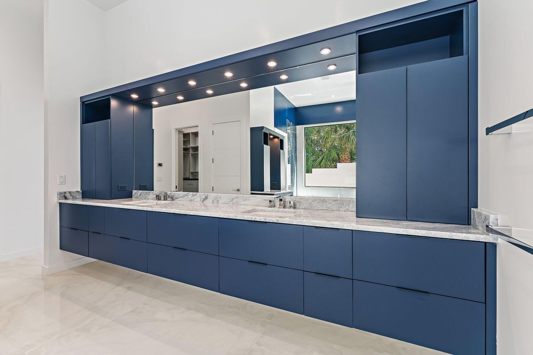 На продажу: $7,775,000 (4 спален, 4 ванн, 4753 Квадратных фут)