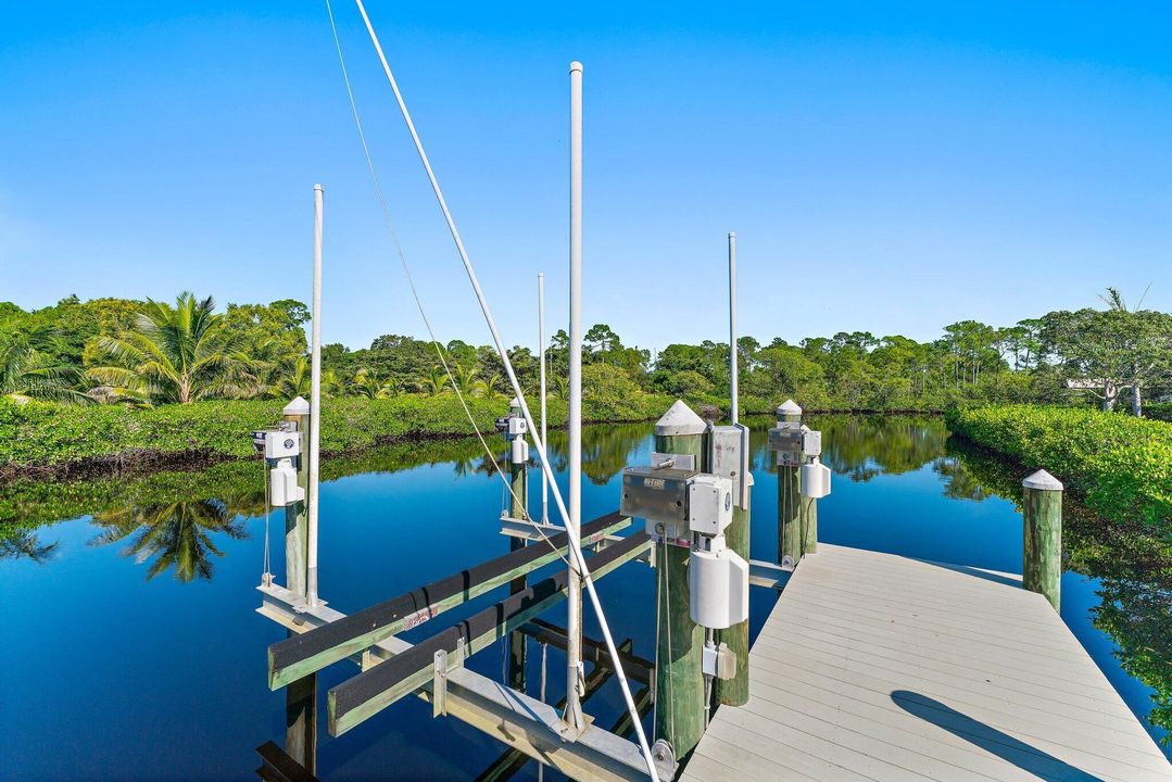 На продажу: $7,775,000 (4 спален, 4 ванн, 4753 Квадратных фут)