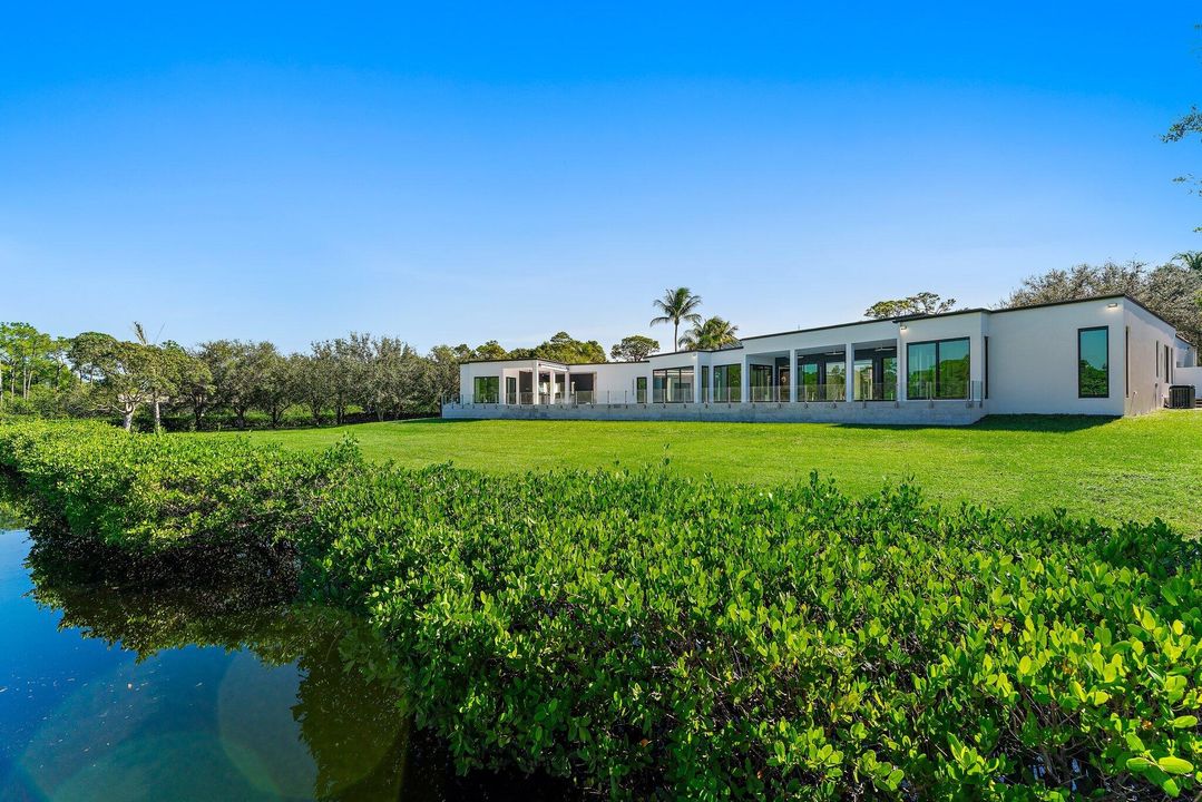 На продажу: $7,775,000 (4 спален, 4 ванн, 4753 Квадратных фут)