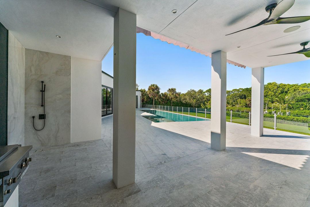 На продажу: $7,775,000 (4 спален, 4 ванн, 4753 Квадратных фут)