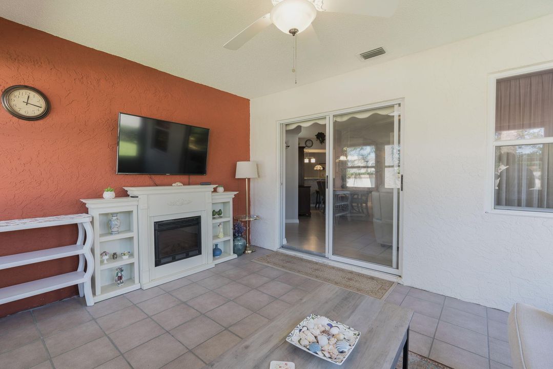 合同活跃: $315,000 (2 贝兹, 2 浴室, 1444 平方英尺)