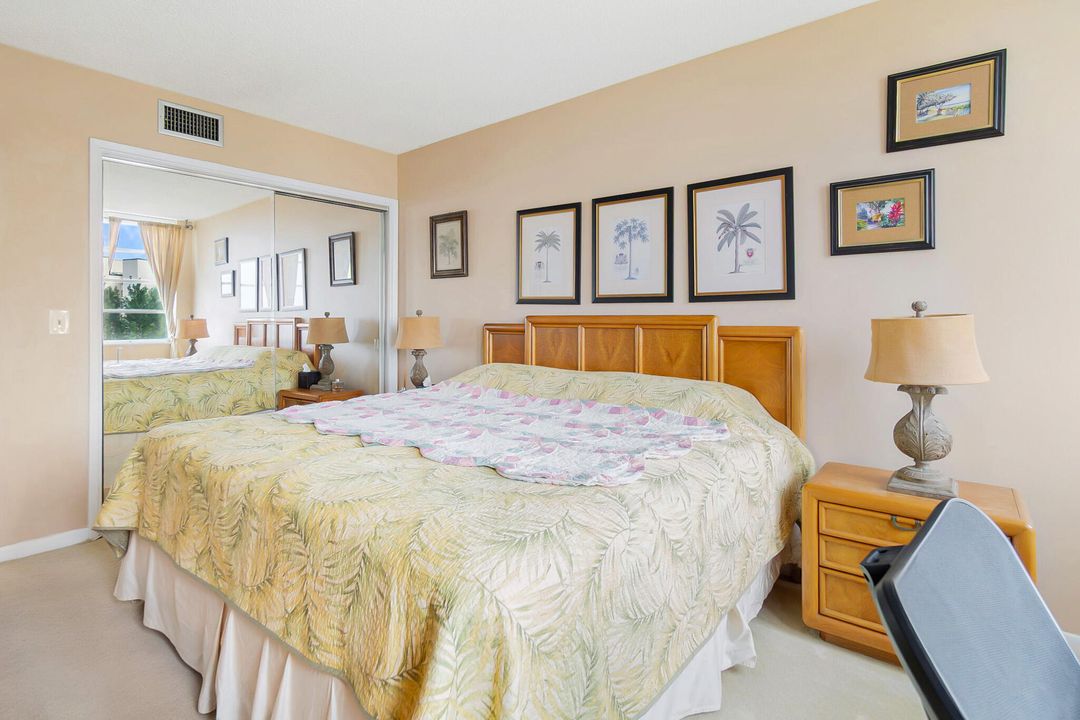 На продажу: $430,000 (2 спален, 2 ванн, 1350 Квадратных фут)