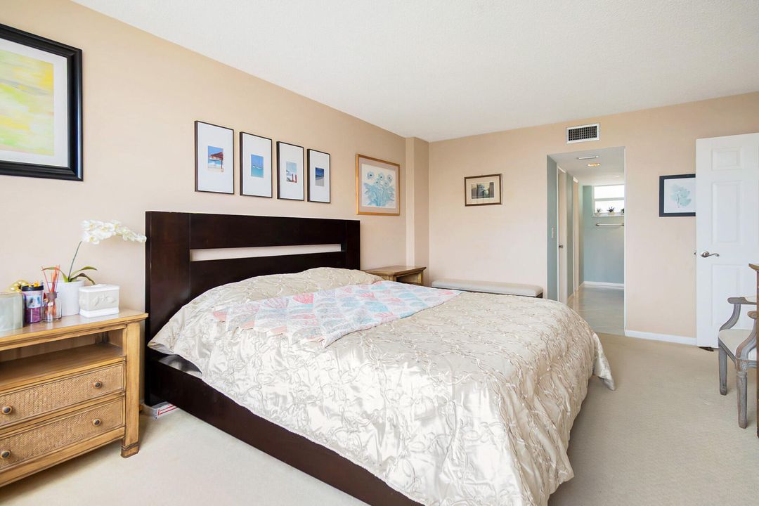 На продажу: $430,000 (2 спален, 2 ванн, 1350 Квадратных фут)