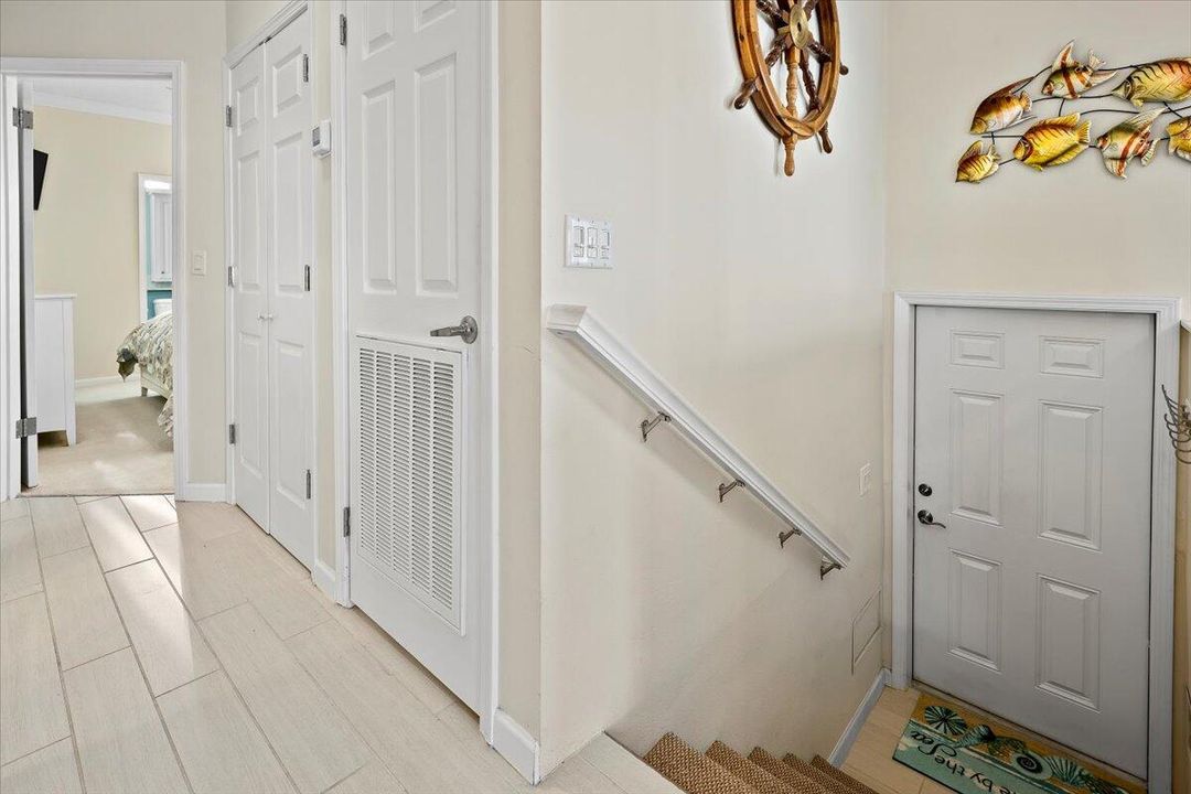 En Venta: $729,900 (2 camas, 2 baños, 1056 Pies cuadrados)