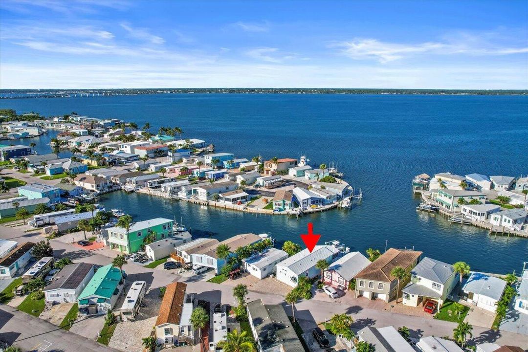 En Venta: $729,900 (2 camas, 2 baños, 1056 Pies cuadrados)