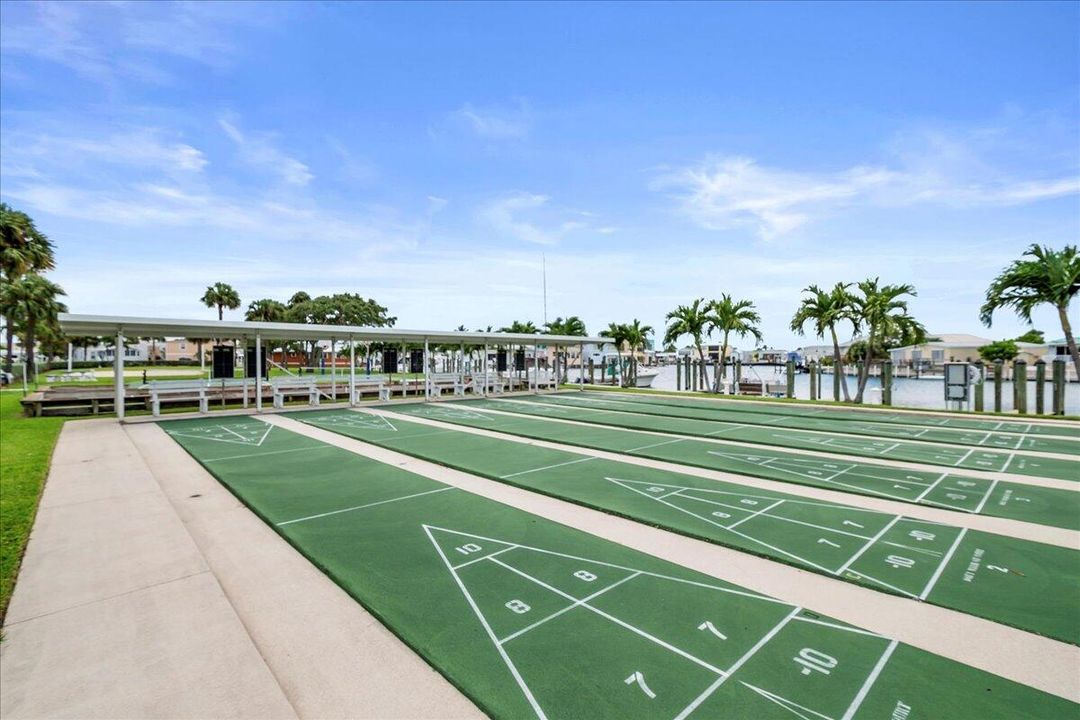 En Venta: $729,900 (2 camas, 2 baños, 1056 Pies cuadrados)