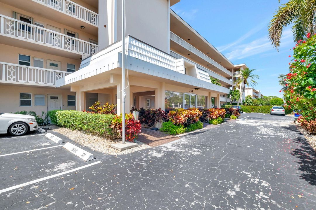 En Venta: $565,000 (2 camas, 2 baños, 1056 Pies cuadrados)