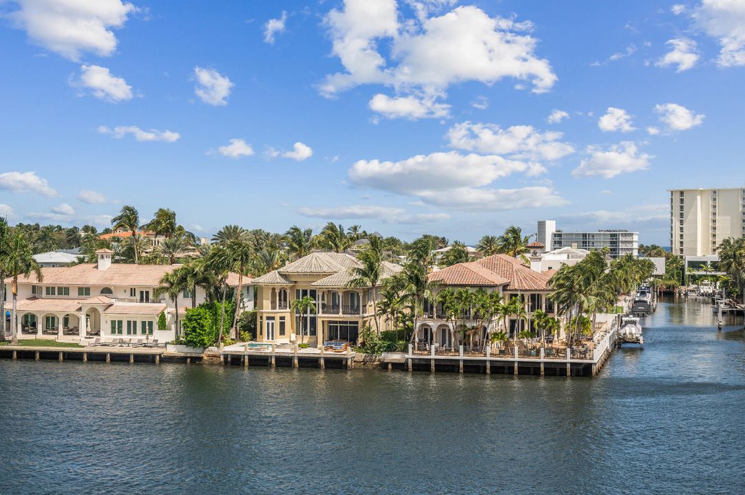 На продажу: $675,000 (2 спален, 2 ванн, 1092 Квадратных фут)