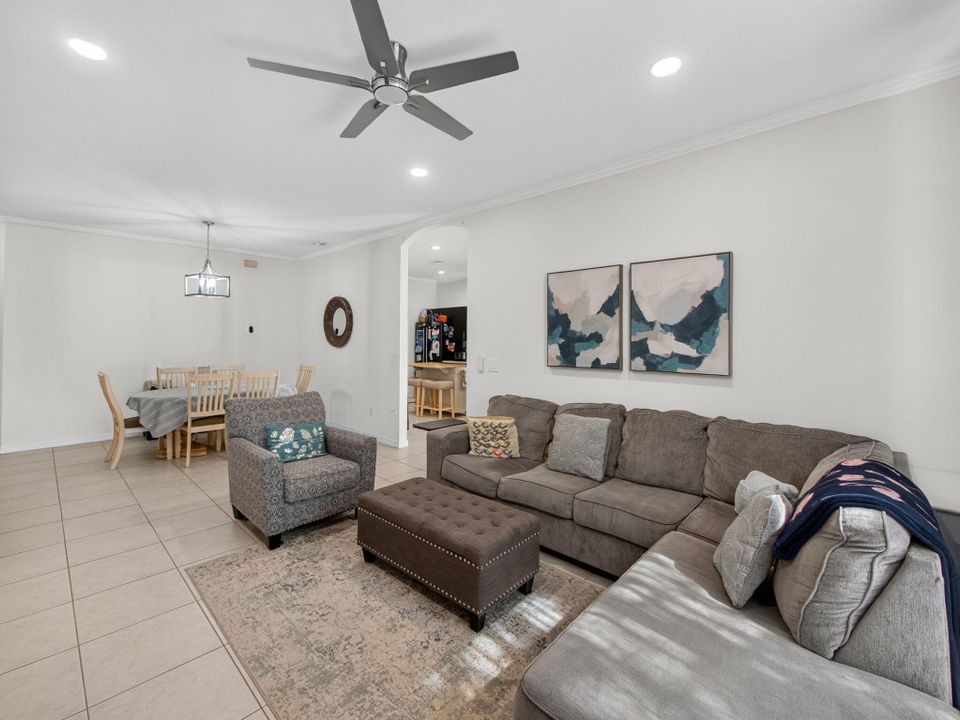 待售: $484,900 (3 贝兹, 2 浴室, 1540 平方英尺)