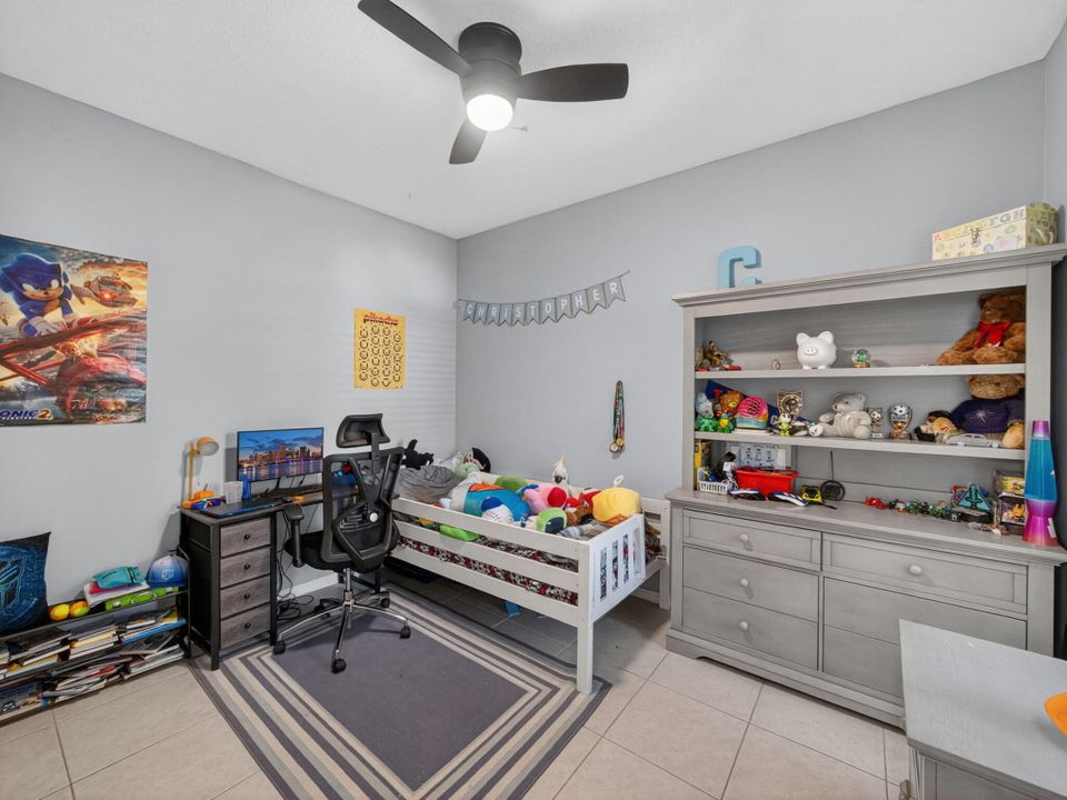 待售: $484,900 (3 贝兹, 2 浴室, 1540 平方英尺)