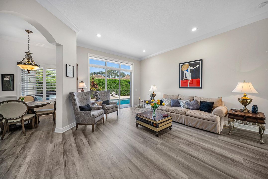 For Sale: $1,399,000 (4 beds, 4 baths, 2865 Square Feet)