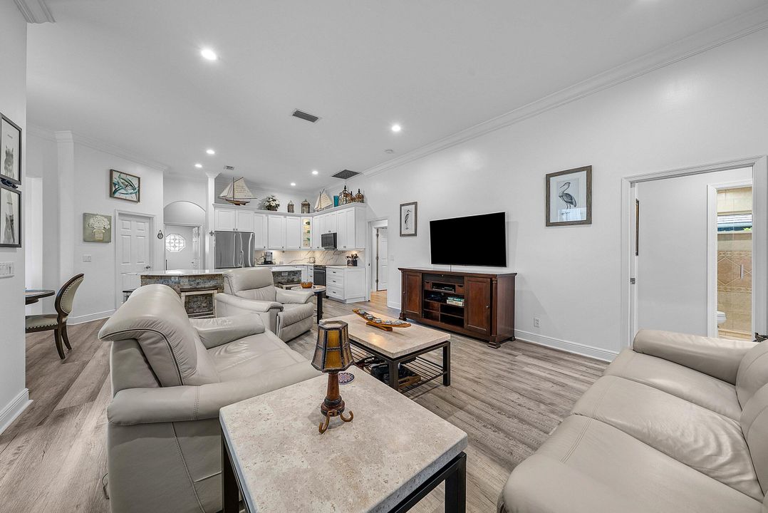 For Sale: $1,399,000 (4 beds, 4 baths, 2865 Square Feet)