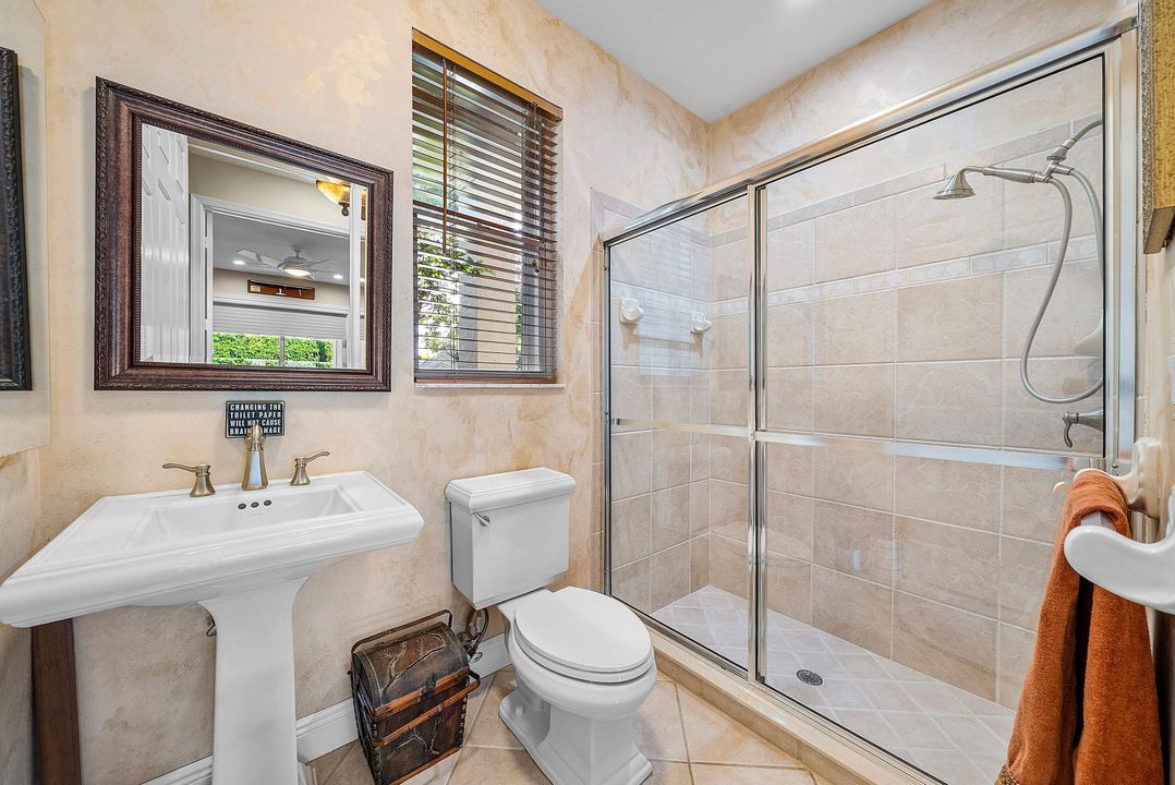 For Sale: $1,399,000 (4 beds, 4 baths, 2865 Square Feet)