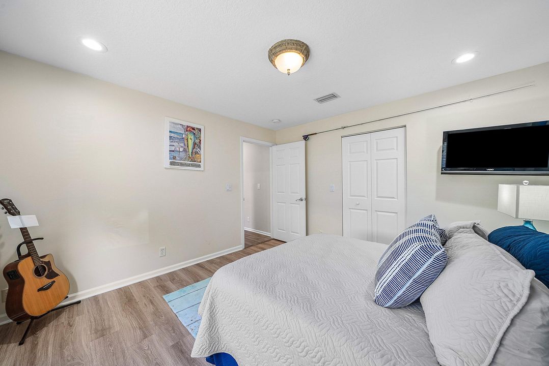 For Sale: $1,399,000 (4 beds, 4 baths, 2865 Square Feet)