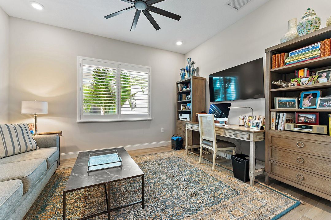 На продажу: $1,575,000 (4 спален, 3 ванн, 3296 Квадратных фут)