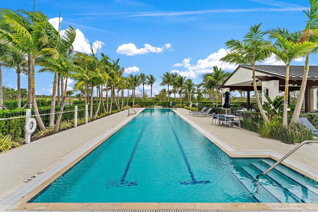 На продажу: $1,575,000 (4 спален, 3 ванн, 3296 Квадратных фут)