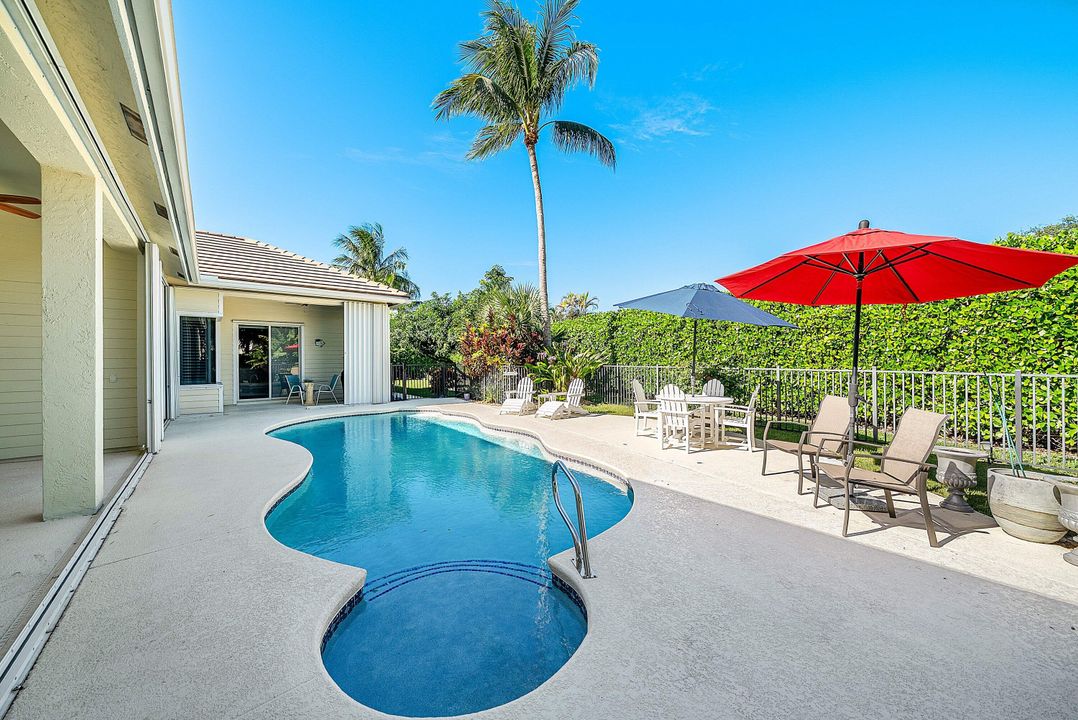 For Sale: $1,399,000 (4 beds, 4 baths, 2865 Square Feet)